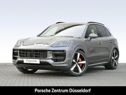 Quarzitgraumetallic Gebraucht 2024 Porsche Cayenne S SUV | 139.900 €
