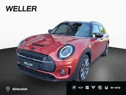 Rot Gebraucht 2024 Mini Cooper S Clubman Kombi | 31.450 € (Guter Preis)