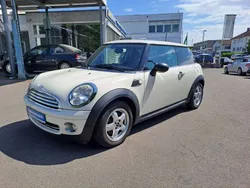 Weiß Gebraucht 2010 Mini ONE Kleinwagen | 3.990 € (Fairer Preis)