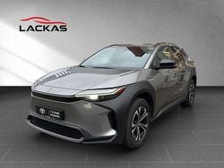 Grau Gebraucht 2023 Toyota bZ4X SUV | 25.450 € (Fairer Preis)