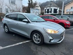 Silber Gebraucht 2019 Ford Focus Cool & Connect Kombi | 5.999 € (Superpreis)