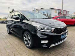 Schwarz Gebraucht 2017 Kia Carens Spirit Van / Kleinbus | 12.970 € (Fairer Preis)