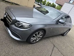 Gebraucht 2020 Mercedes E220 Avantgarde Limousine | 32.500 € (Fairer Preis)