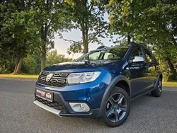 Blau Gebraucht 2018 Dacia Sandero Celebration Kleinwagen | 8.999 € (Guter Preis)