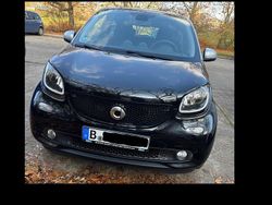 Schwarz Gebraucht 2016 Smart ForFour Passion Kleinwagen | 10.900 € (Fairer Preis)