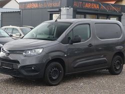 Grau Gebraucht 2021 Toyota Proace City City Van / Kleinbus | 13.990 € (Guter Preis)