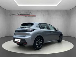 Grau Neu 2025 Peugeot 208 Style Kleinwagen | 23.262 € (Etwas zu teuer)