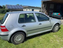Silber Gebraucht 2002 VW Golf IV Limousine | 1.000 € (Superpreis)