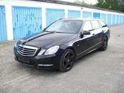 Schwarz Gebraucht 2011 Mercedes E350 Avantgarde Kombi | 9.950 € (Superpreis)
