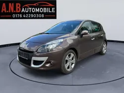 Braun Gebraucht 2010 Renault Grand Scénic III Dynamique Van / Kleinbus | 3.990 € (Guter Preis)