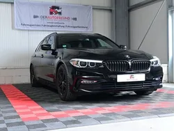 Schwarz Gebraucht 2018 BMW 520 Sport Line Kombi | 22.990 € (Fairer Preis)