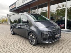 Steel graphite Gebraucht 2021 Hyundai Staria Signature Van | 37.990 €