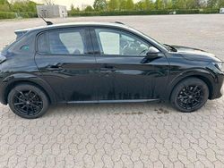 Schwarz Gebraucht 2022 Peugeot e-208 GT Kleinwagen | 20.500 € (Teuer)