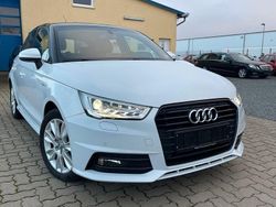 Weiß Gebraucht 2015 Audi A1 Sportback S-Line Kleinwagen | 15.200 € (Fairer Preis)