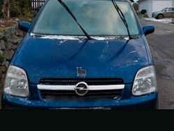 Rot Gebraucht 2005 Opel Agila Kleinwagen | 1.950 € (Etwas zu teuer)