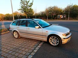 Silber Gebraucht 2004 BMW 325 Kombi | 2.400 € (Guter Preis)