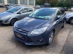 Grau Gebraucht 2013 Ford Focus SYNC Edition Limousine | 3.600 € (Guter Preis)