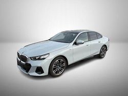 Grau Gebraucht 2024 BMW 520 M Sport Limousine | 51.900 € (Teuer)