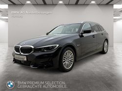 Schwarz Gebraucht 2022 BMW 320e Sport Line Kombi | 30.911 € (Fairer Preis)