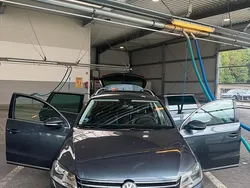 Grau Gebraucht 2011 VW Passat Kombi | 6.399 € (Guter Preis)