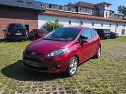 Rot Gebraucht 2011 Ford Fiesta Trend Kleinwagen | 5.299 € (Fairer Preis)