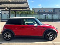 Rot Gebraucht 2002 Mini Cooper Kleinwagen | 1.799 €