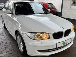 Weiß Gebraucht 2009 BMW 118 Kleinwagen | 3.990 € (Guter Preis)