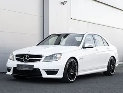 Weiß Gebraucht 2012 Mercedes C63 AMG AMG Limousine | 41.190 € (Teuer)
