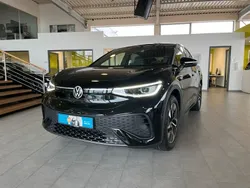 Grenadillschwarz metallic Gebraucht 2023 VW ID.5 Pro SUV | 34.995 € (Superpreis)