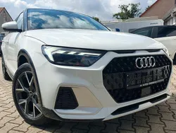 Weiß Gebraucht 2021 Audi A1 Sport Kleinwagen | 21.799 € (Fairer Preis)