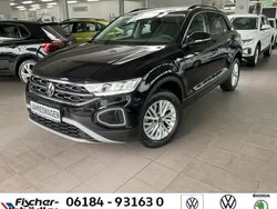 Deep black Gebraucht 2024 VW T-Roc Life SUV | 21.850 € (Guter Preis)