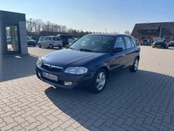 Blau metallic Gebraucht 2001 Mazda 323F Limousine | 2.800 € (Teuer)