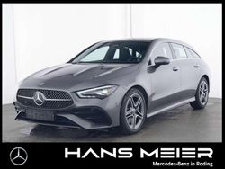 Lack mountaingrau Gebraucht 2024 Mercedes CLA200 AMG Kombi | 30.480 € (Guter Preis)