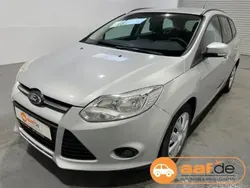 Silber Gebraucht 2012 Ford Focus Trend Kombi | 2.650 € (Superpreis)