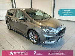 Grau Gebraucht 2022 Ford S-MAX ST-Line Van / Kleinbus | 31.990 € (Fairer Preis)