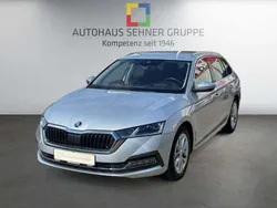 Brilliantsilber met (silber) Gebraucht 2023 Skoda Octavia Style Kombi | 24.470 € (Guter Preis)