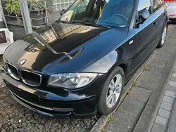 Schwarz Gebraucht 2010 BMW 118 Kleinwagen | 4.200 € (Fairer Preis)