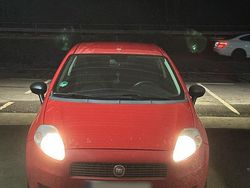 Rot Gebraucht 2008 Fiat Punto Kleinwagen | 1.000 €