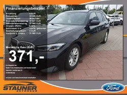 Black sapphire metallic Gebraucht 2023 BMW 318 M Sport Kombi | 31.980 € (Guter Preis)