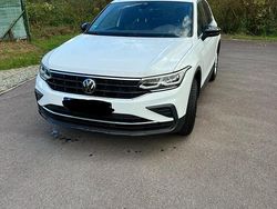 Weiß Gebraucht 2023 VW Tiguan Move SUV | 27.800 € (Fairer Preis)