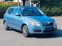 Blau Gebraucht 2007 Skoda Fabia Kleinwagen | 1.700 € (Fairer Preis)