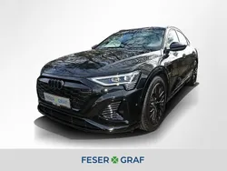 Mythosschwarz metallic Gebraucht 2024 Audi Q8 e-tron Ambiente SUV | 94.850 €