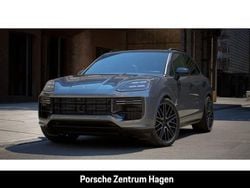 Grau Neu 2025 Porsche Cayenne Turbo E-Hybrid SUV | 221.226 € (Etwas zu teuer)