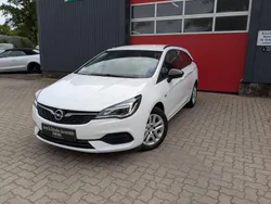 Weiß Gebraucht 2022 Opel Astra Kombi | 10.499 € (Fairer Preis)