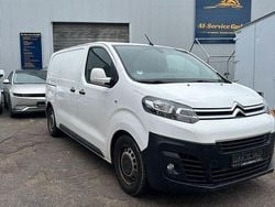 Weiß Gebraucht 2016 Citroën Jumpy Business Class Van / Kleinbus | 10.000 € (Guter Preis)