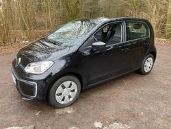 Schwarz Gebraucht 2021 VW e-up! Kleinwagen | 12.685 € (Guter Preis)