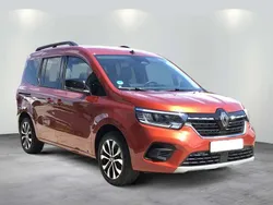 Terrakotta braun Gebraucht 2025 Renault Kangoo Techno Van / Kleinbus | 32.490 € (Fairer Preis)