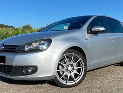 Silber Gebraucht 2011 VW Golf VI Comfortline Limousine | 6.000 € (Fairer Preis)
