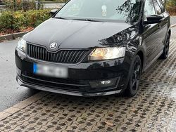 Schwarz Gebraucht 2016 Skoda Rapid Monte Carlo Kleinwagen | 10.500 €
