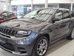 Grau Gebraucht 2019 Jeep Grand Cherokee SRT8 SUV | 39.890 € (Fairer Preis)